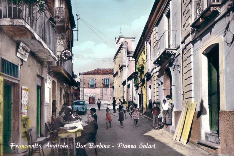 Bar Barbina e Municipio