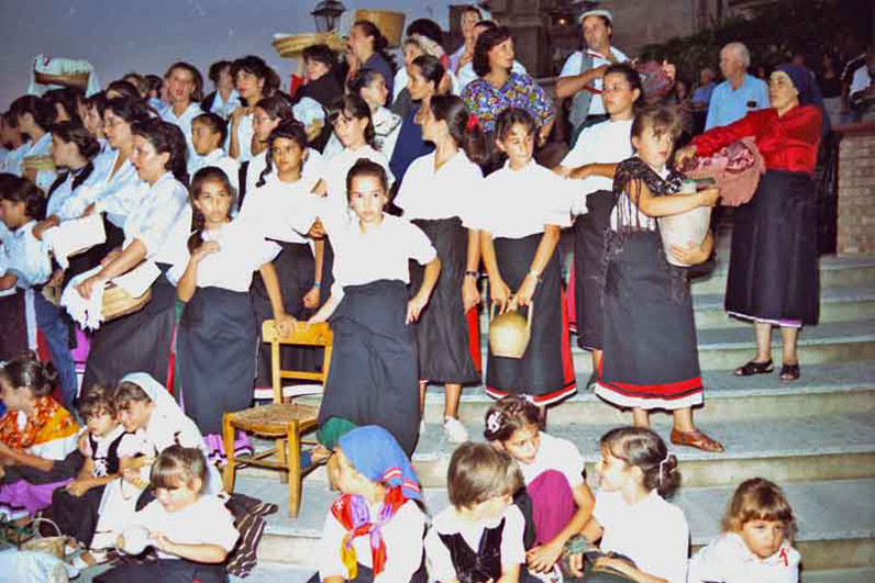 Gruppo in costume