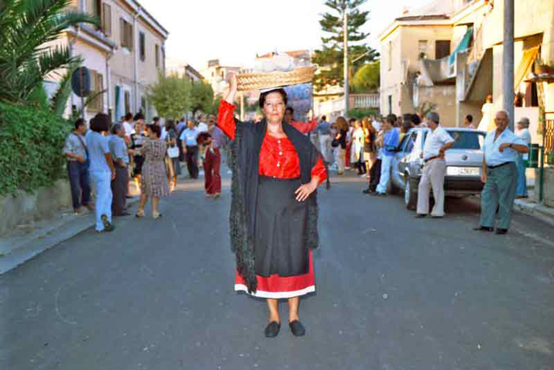 Verso la casa degli sposi