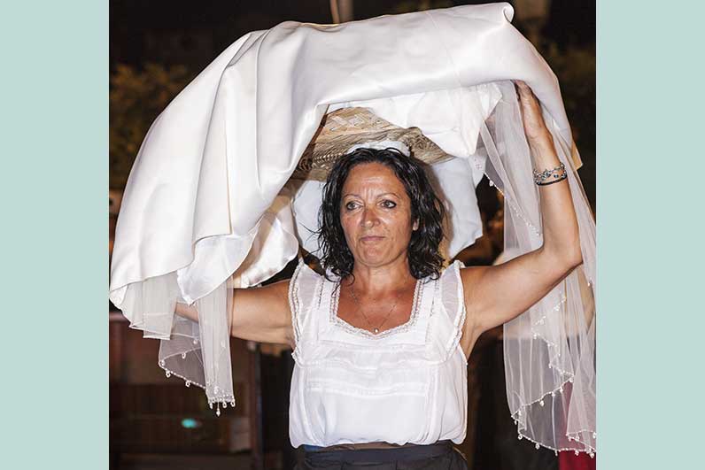 Cunsigna_Abitu_da_Sposa