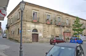 Palazzo Mannacio - che fu sede del convento