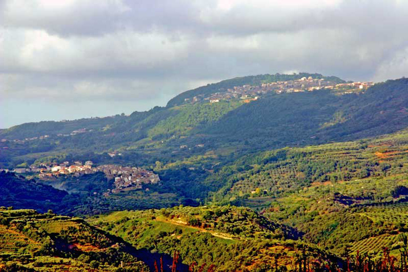 Francavilla Angitola e Filadelfia visti da Rocca Angitola