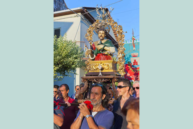 La Processione