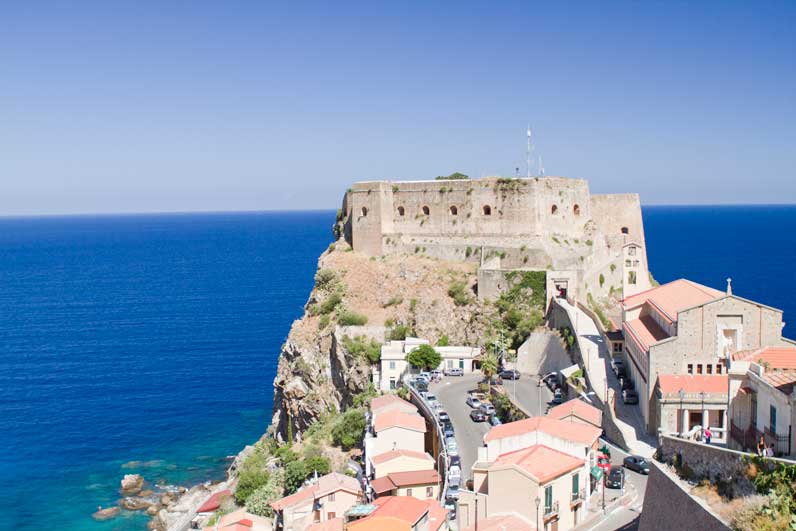 Castello  Ruffo
