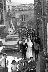 Il corteo nuziale