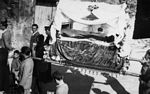 Francavilla Angitola - Processione di Pasqua del 1959 - La Bara
